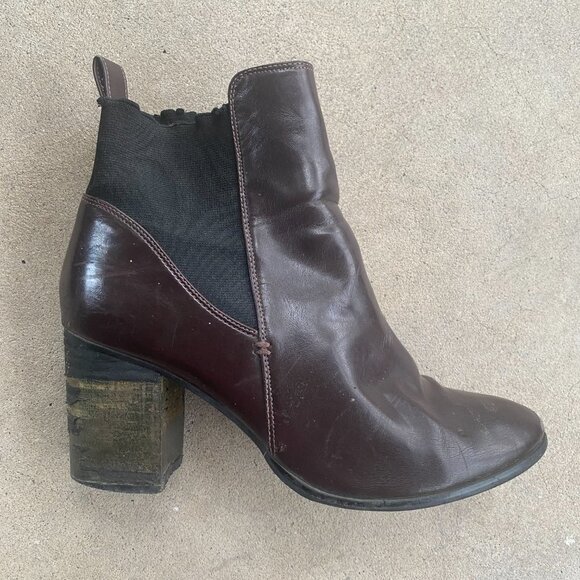 H&M Brown Leather Heeled Ankle Booties - Picture 8 of 13